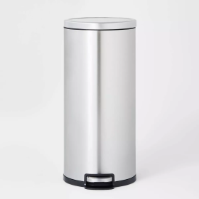 30L Round Step Trash Can (Color: Silver)